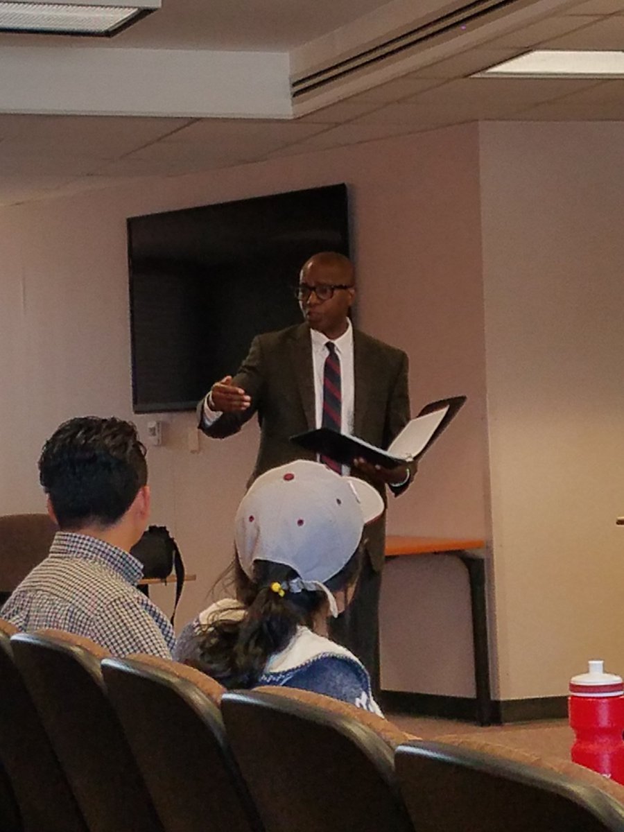 TWUSOMDIRECTOR's tweet photo. Entrepreneurship weekend!! TWU'S School of Mgmt and Center for Women in Business collaborating with the Denton Black Chamber of Commerce!! https://t.co/wYpuTW1oOG