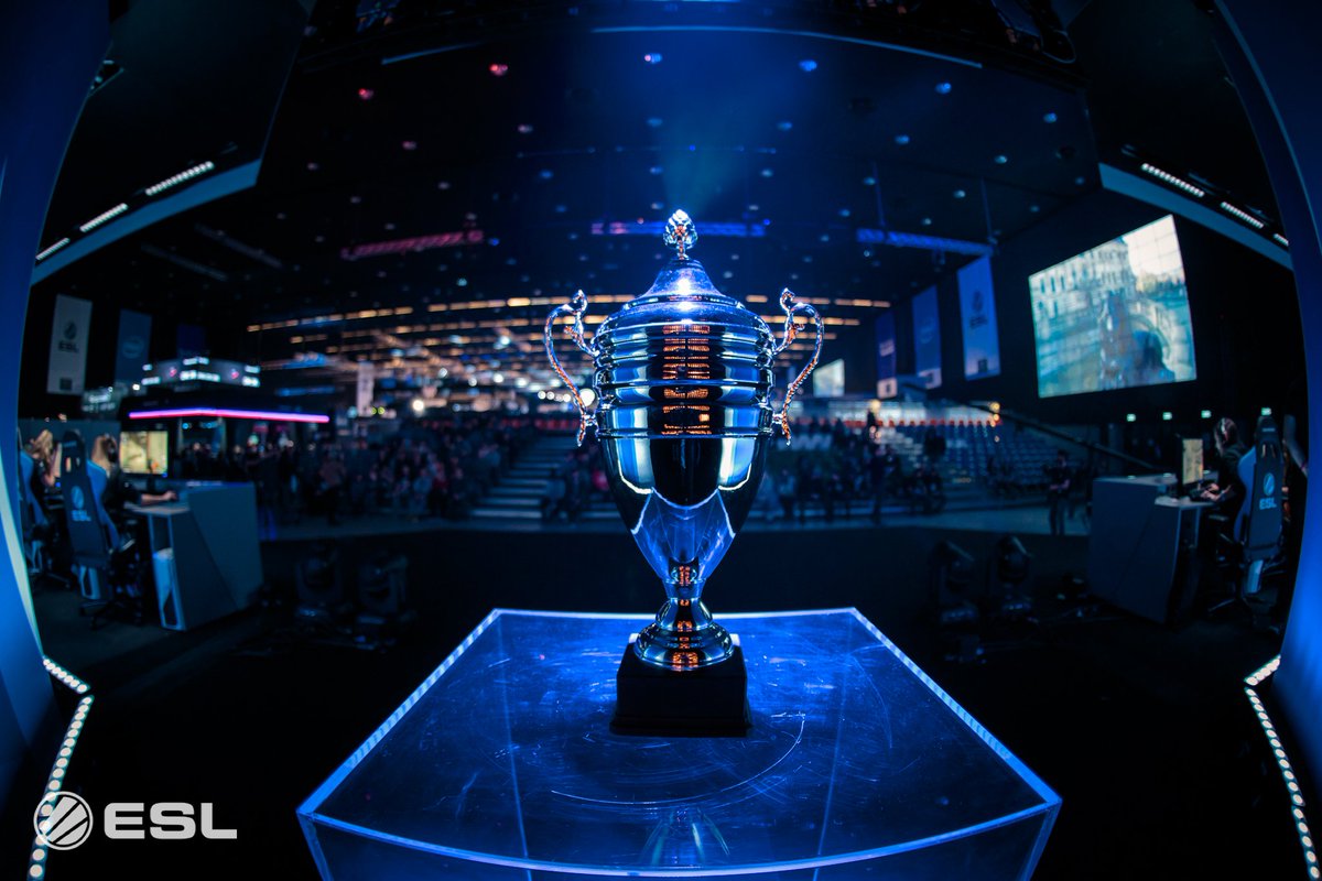 ESLCS's tweet photo. In just a bit @teamsecret and @TeamDignitas clash for the title of @intel Challenge Katowice!
https://t.co/iJfLFric0r https://t.co/N3cD0k71Ud