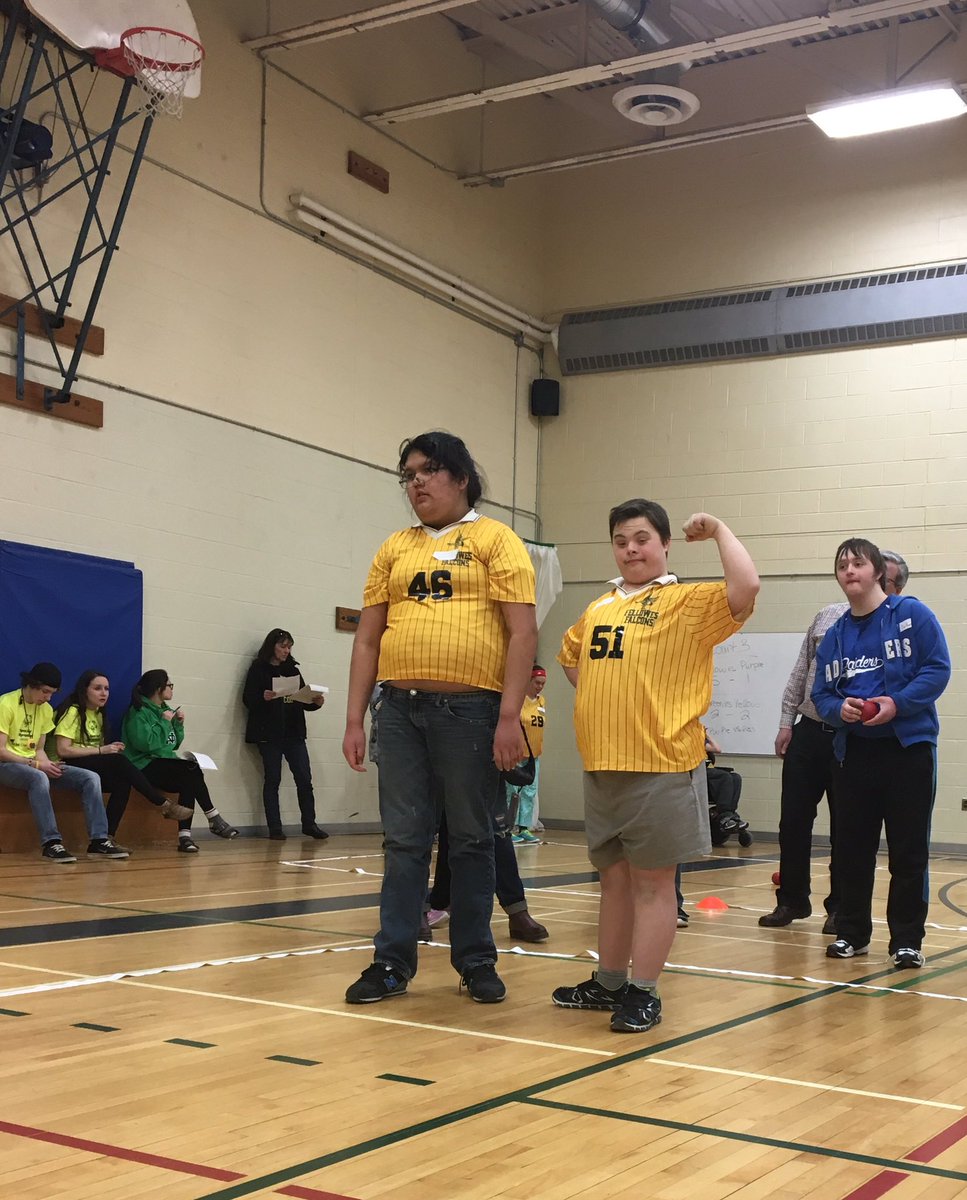 GermaineParcher's tweet image. MVDHS Leadership class participated and volunteered today at the Special Olympics Qualifying Bocce Ball Tournament! 🏅💛💙@RCDSB