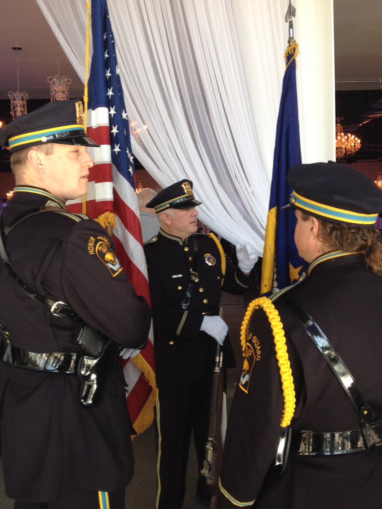 OmahaPolice's tweet image. #RecruitGrad #OPD OPDOfcShade