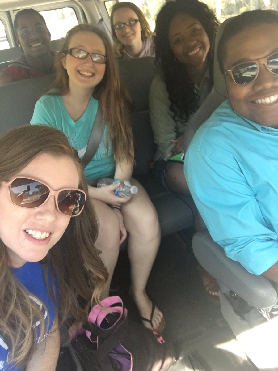 KeriBramlett's tweet photo. #bgcsYOY On our way to @BuschGardens with our Youth of the Year finalists! @BGCSuncoast #YOY2017 https://t.co/AEy64ICaPd