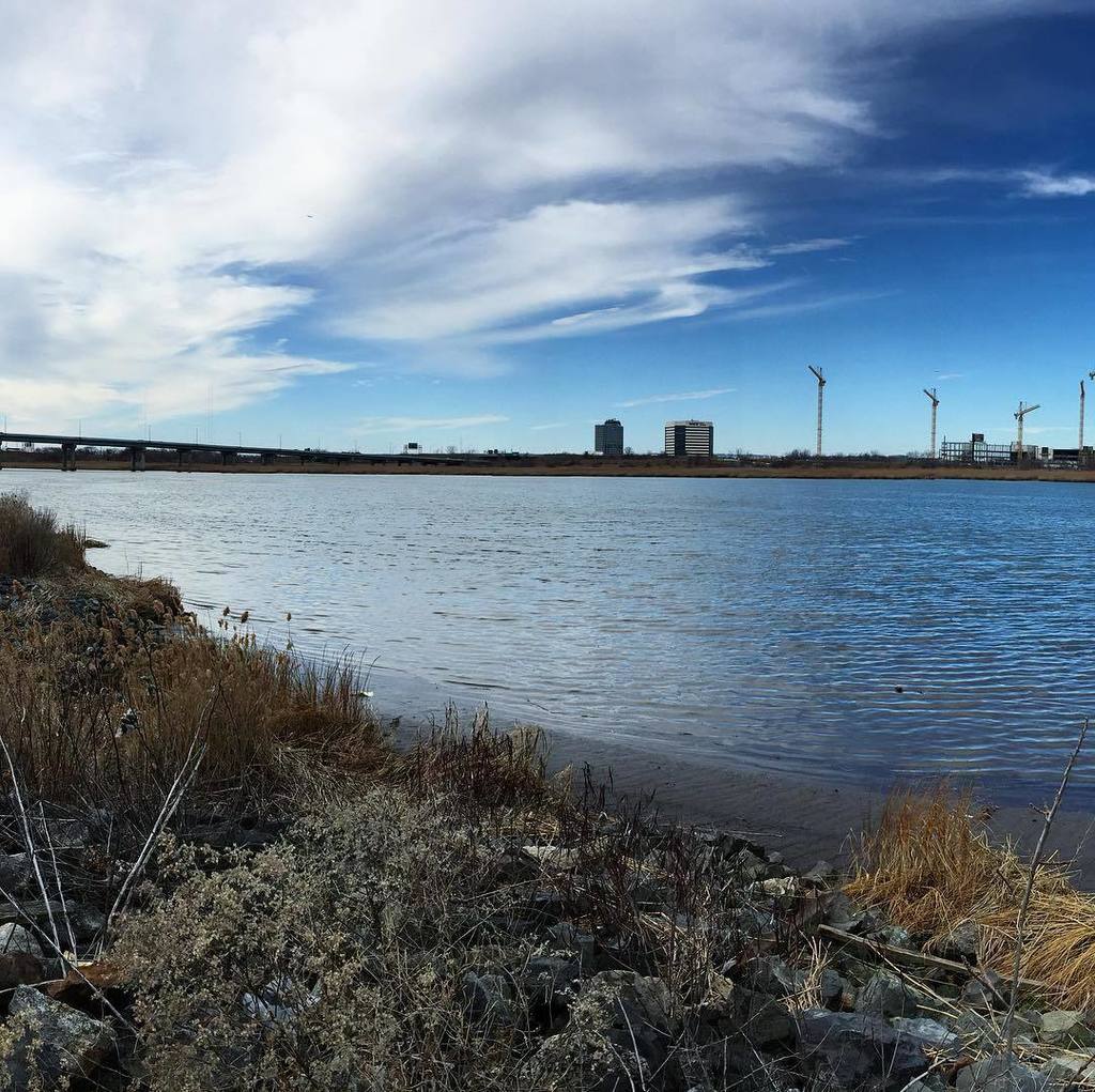 GrowJerseyCity's tweet photo. Gorgeous view of the Hackensack river from Secaucus NJ. We have got a lot of beautiful sig… https://t.co/sbLkxHfODp https://t.co/L5fwUTNxHb
