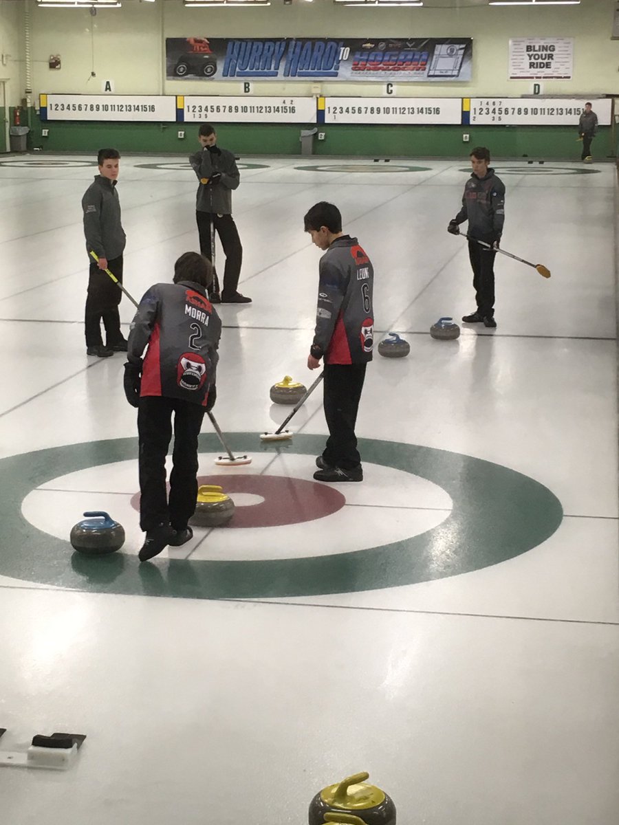 inglisdanielle's tweet image. Good luck in the U-18 qualifiers this weekend, @CurlTeamLeung! #cheeringfromtherock #hittingrefresh