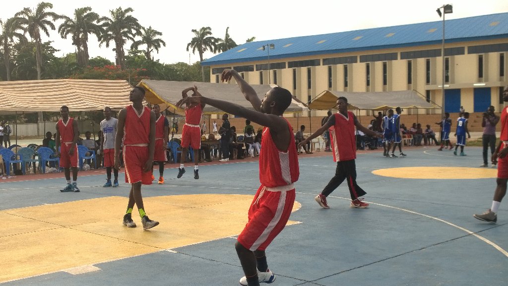 hyperactive_gh's tweet photo. #UPAC17UCC Warming up for their Final Game.Zone C Qualifiers#hyperactive_gh https://t.co/fElrdDX3ra
