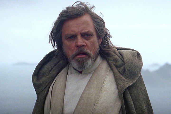 The #BestActor Award goes to @HamillHimself?

scifanworld.com/news/mark-hami…