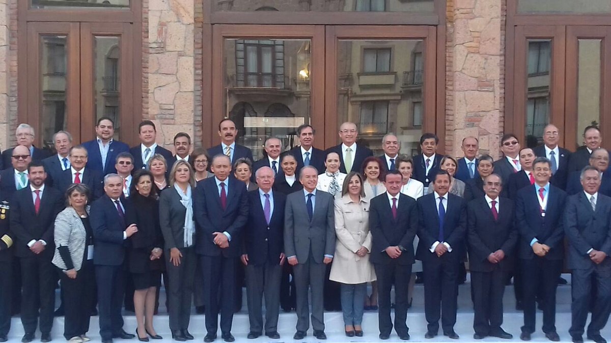 SSalud_Tab's tweet photo. El secretario de Salud, Dr. Rafael Arroyo Yabur presente en Ceremonia Inaugural de la XVI Reunión Ordinaria del Consejo Nacional de Salud. https://t.co/pCQbPtv423