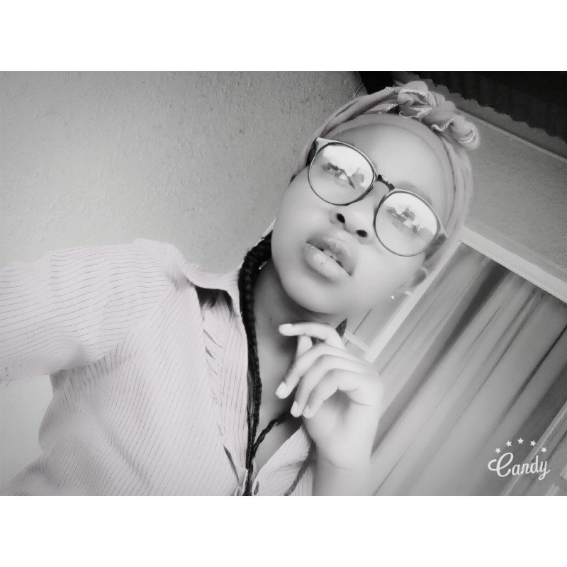 06Banda1's tweet photo. she Loves Filters And Her Filter Game Is On Point..But She's Generally A Beautiful Soul. https://t.co/J7hy9E0KwZ