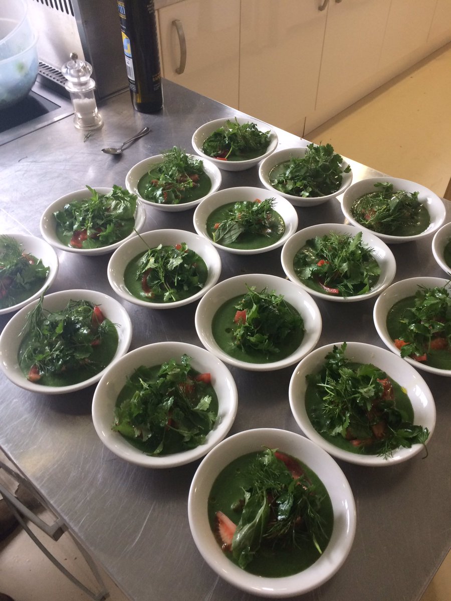FlackLucy's tweet photo. Brilliant Nourishment Day @HallKenton with @ThinkAvellana and @bigskyyoga1 lots of chat, laughs and good food. Join us next time? https://t.co/VGw9hwhvkg
