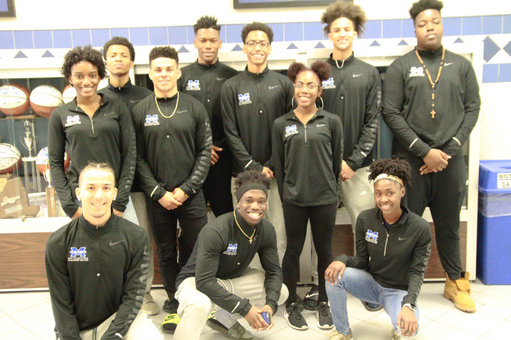 Middletown heading out to the 2017 NYSPHSAA Indoor Track And Field Championships. Best of luck to the Middies!