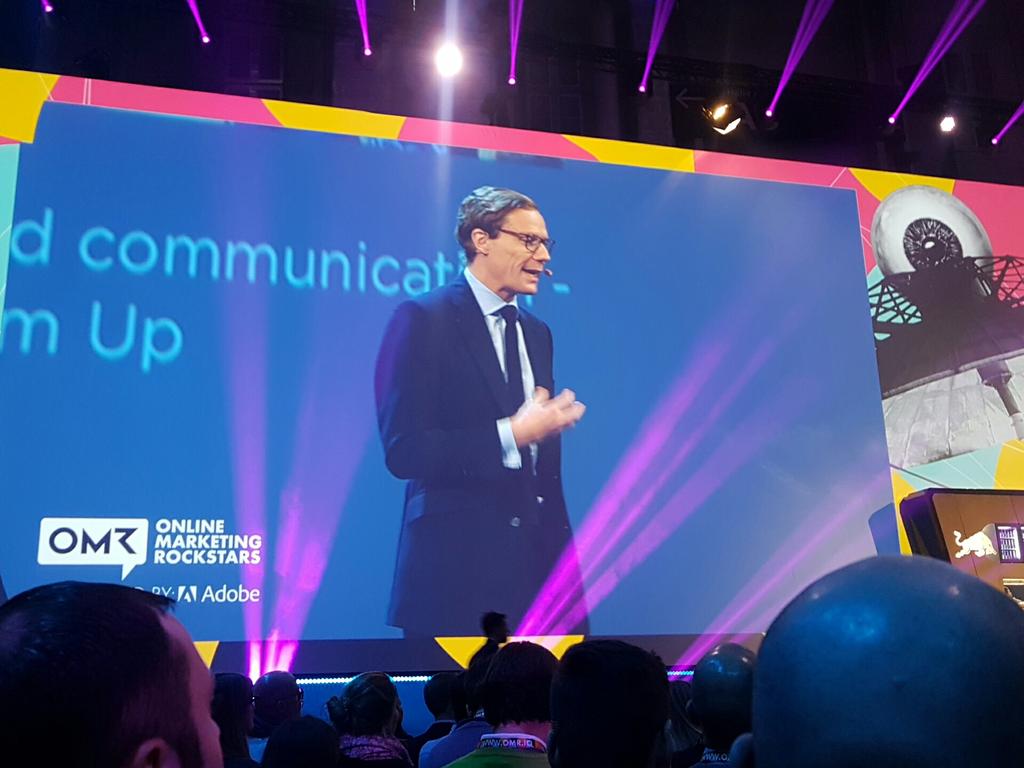 "Personality is key!" Alexander Nix von Cambridge Analytica auf der #OMR17