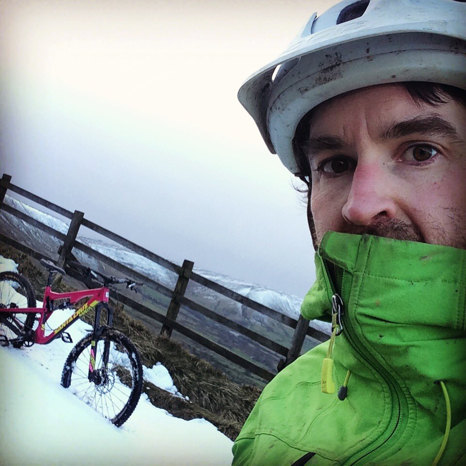 Enjoying some lingering snow on Mam Tor. #livemoreyha #mtb #yha #edale