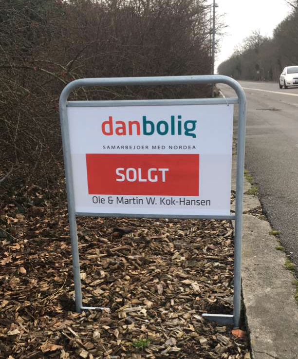 Marie_Falk97's tweet photo. Det skete!!! 🏡 https://t.co/V7M47o6chO