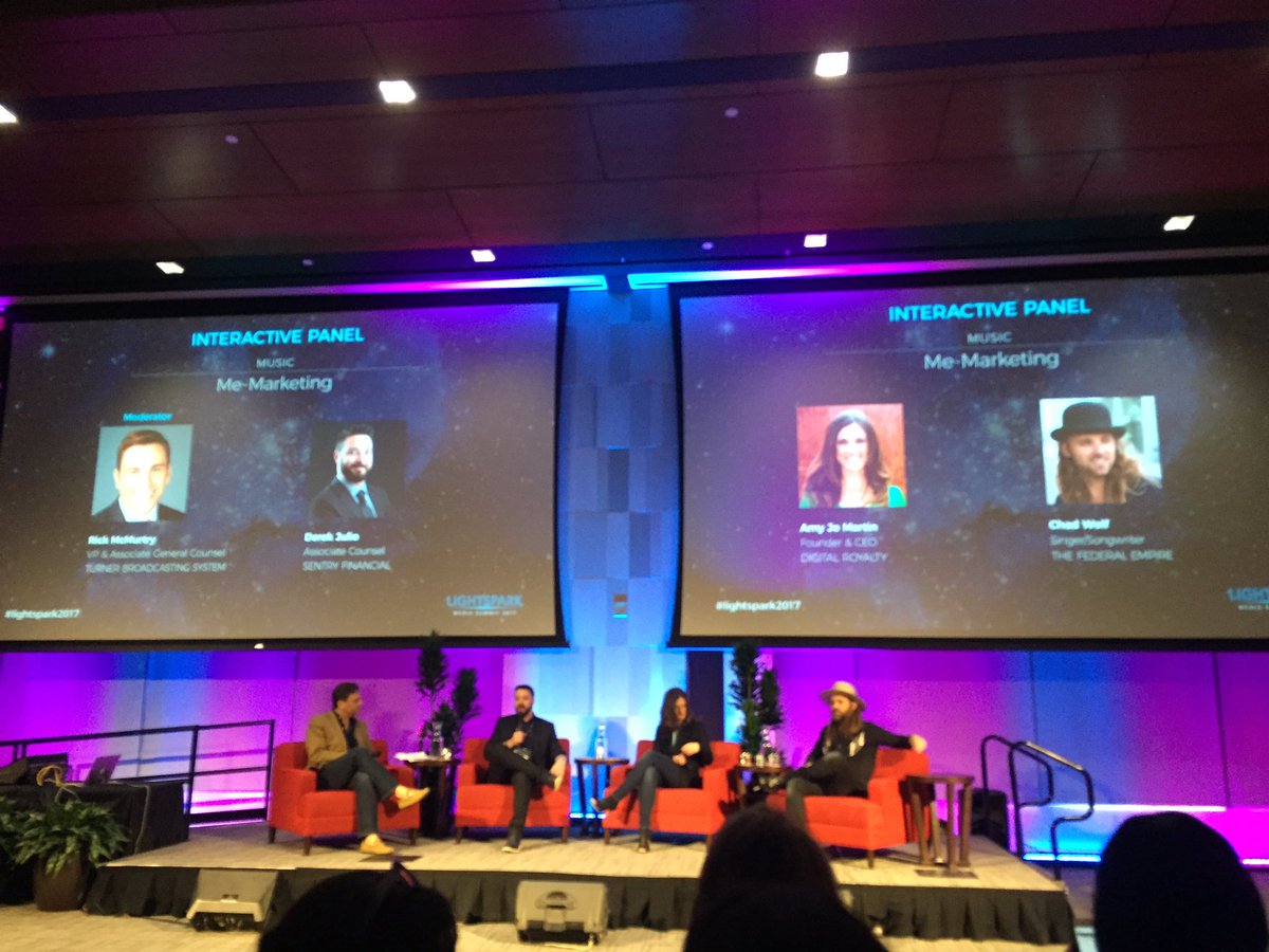 GreenmontMusic's tweet photo. Marketing your band and brand as a musician #lightspark2017 https://t.co/Zd0PfhalSu