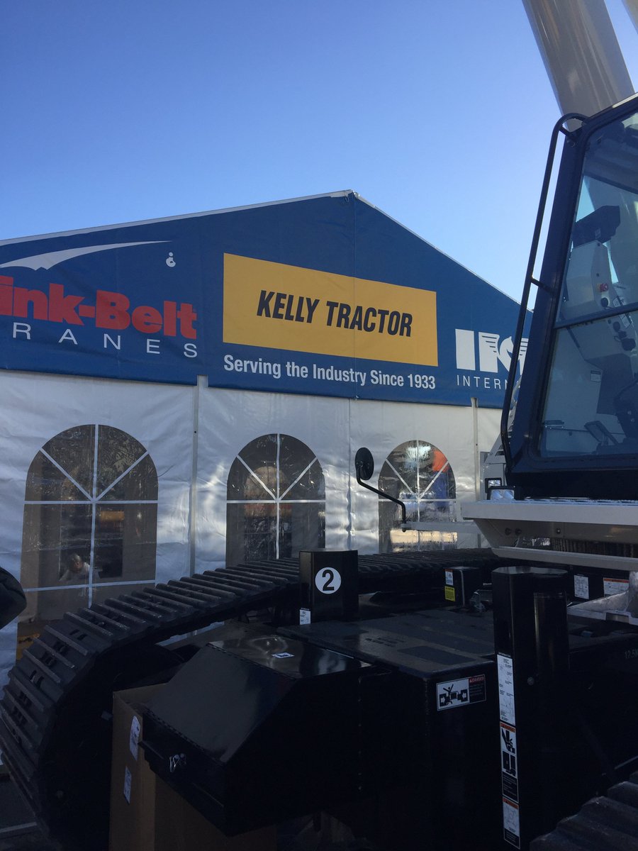KTCFoundationGp's tweet photo. Our tent goes up @conexpoconagg #silverlot #boothS5151. See the #AF300 & #TCC1100. #kellytractorfoundationgroup #conexpo2017 #ktcconexpo2017 https://t.co/7VVJiKxnYT