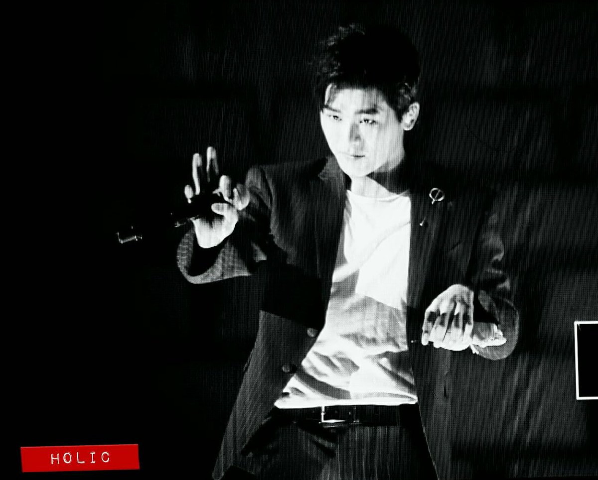 170303 무한대집회 #호야 #hoya #인피니트 땀 닦는 호애긔 &amp; 인사하는 호느님