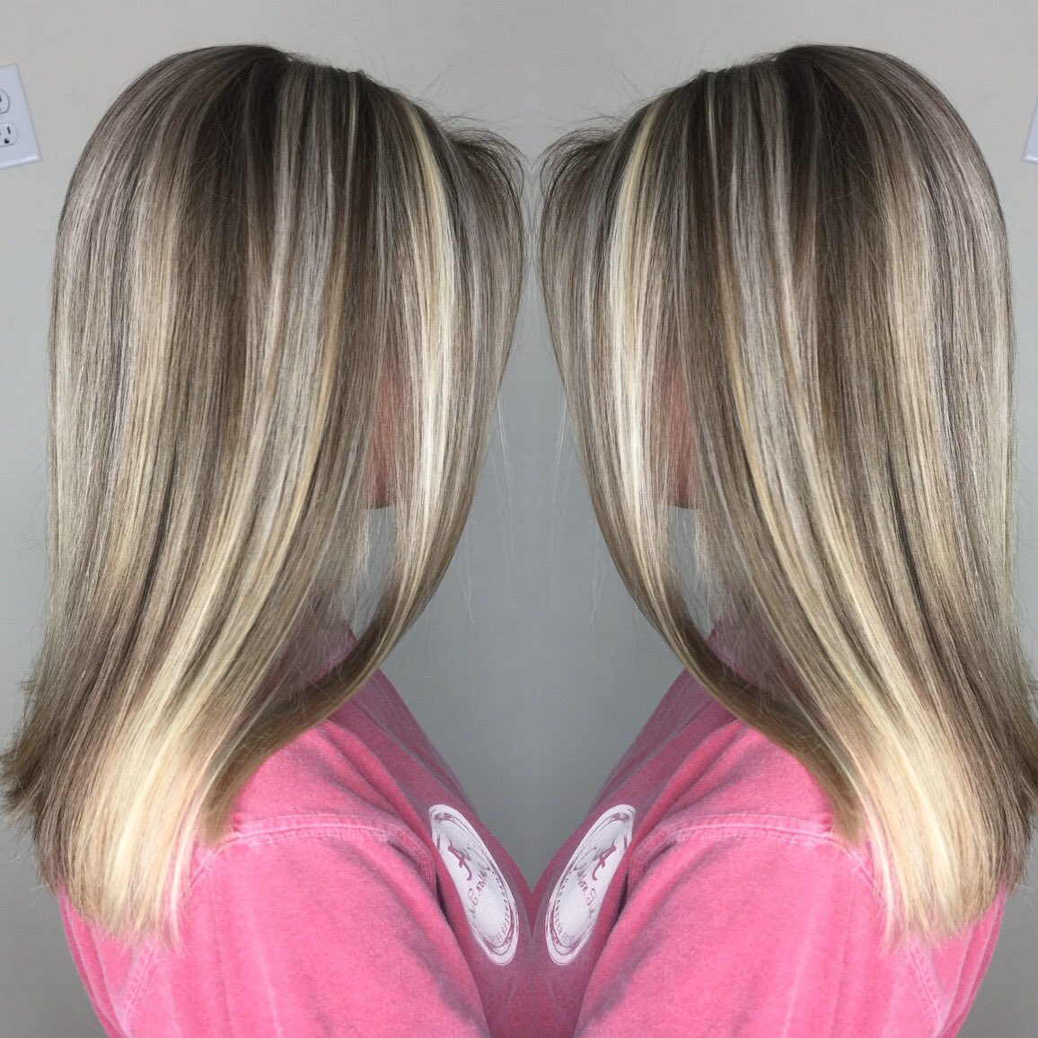 MizeHaley's tweet photo. White blonde hilights never get old😍 #haleyhair https://t.co/LhVIFOD1E3