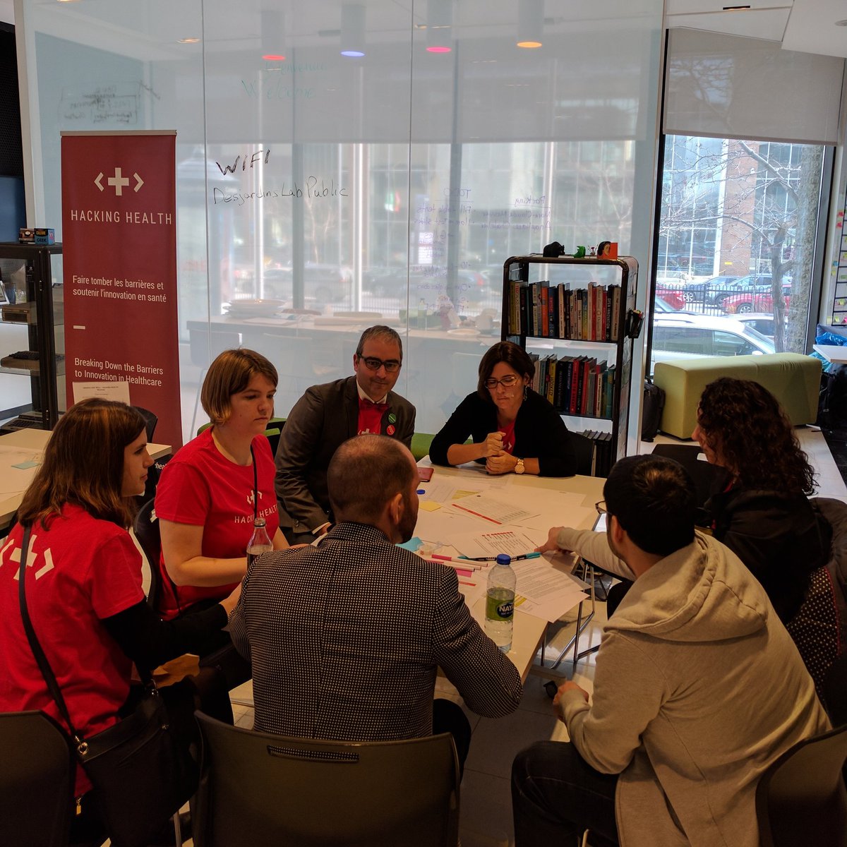 HHMTL's tweet photo. Derniers préparatifs avant de débuter l'#ideathon2017  #HHMTL @AGEWELL_NCE https://t.co/OMv2rTiz8E