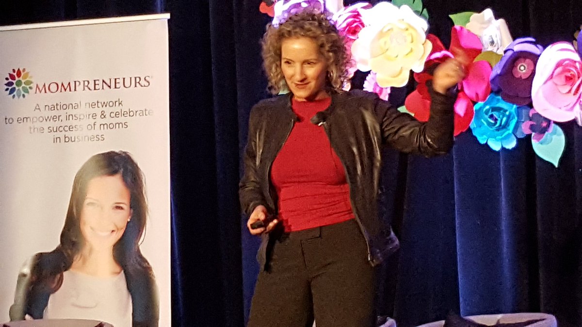 "Start making decisions in life based on your vision." <a href="/AdrianaGirdler/">Adriana Girdler, PMP Productivity & Project Expert</a> #MompConf #clearpath #ourtribe