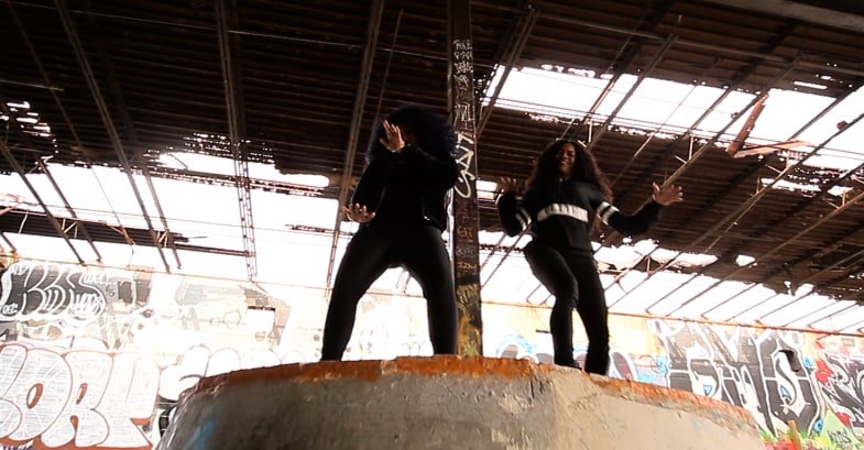 thefader's tweet photo. Watch @UNIIQU3 team up with Jersey Club dancer @lifeofQueee for “The Anthem” video. https://t.co/GnlYWNUJsP https://t.co/p0shueOxFS