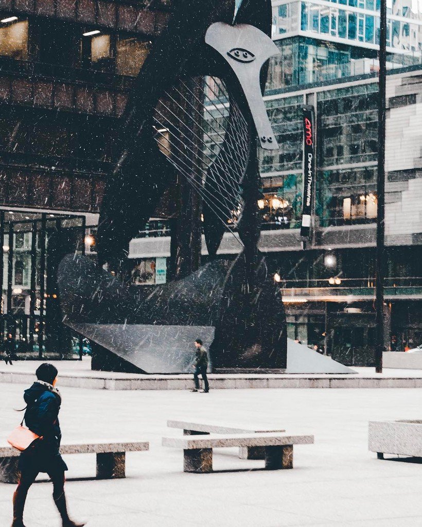 PicasSNOW
•
•
•
#lensculture #aov#urbanaisle #CreateExplore #cityslickers #fatalframes #mu… ift.tt/2lFgbBz