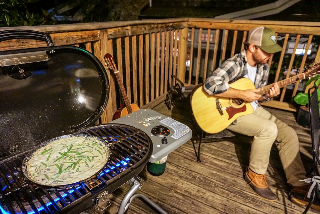 STOKGrills's tweet photo. Back porch jammin' with our Green Bean Casserole! Recipe: https://t.co/TkRt800zvQ #Recipes #GetSTOKed https://t.co/O67MqwvF5R