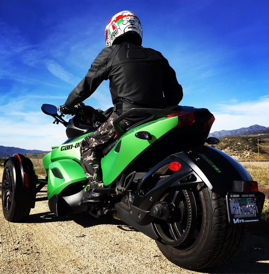 CanAm3Wheel's tweet photo. Never stop exploring. Where will you go next? #FanFriday #OpenYourRoad #RideASpyder https://t.co/JQRHTcLVSO