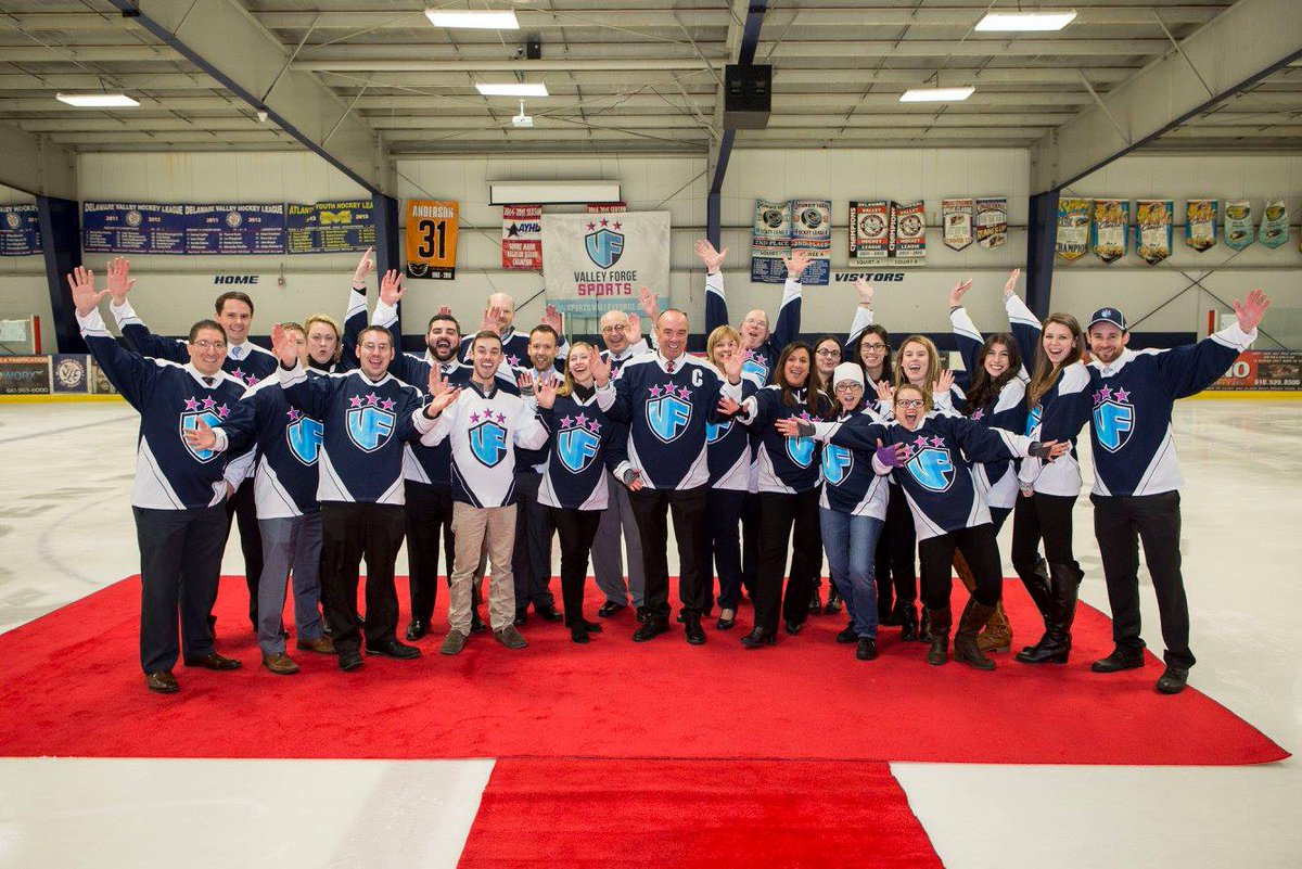 visitvf's tweet photo. BIG SHOUTOUT to our amazing #VFTCB crew on National Employee Appreciation Day! Check out all their hard work here: https://t.co/kX8tvNlmTv https://t.co/v7i6YfjpbI
