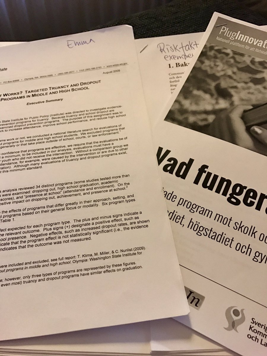 mrsludwil's tweet photo. Tänkte hinna med lite läsning under "lovet" men det hanns ju inte med såklart.. en typisk fredagskväll mao #motverkaavhopp #pluginnovation https://t.co/Ky5Jz8DOnx