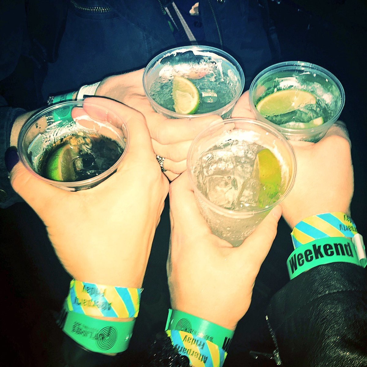 pyper_am's tweet photo. @outlinesfest @theHarleyLive @bopeepcat #souljam #outlines2017 #girlsweekend #ginandtonictime #outout #Sheffield #upnorth #doublewristbands https://t.co/kOgyroT9tM