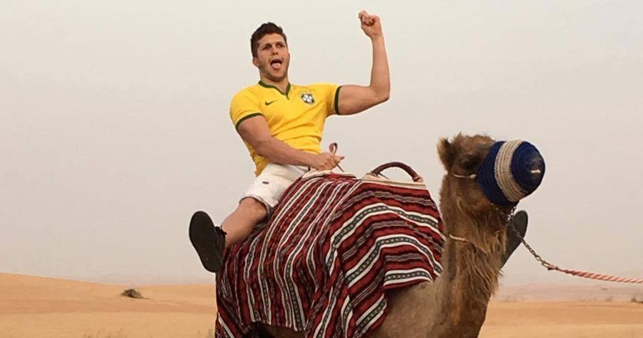 siteEgo's tweet photo. De férias de 'Malhação', Gabriel Mandergan viaja para Dubai https://t.co/jYsxROJ2GF https://t.co/y9m6M3lK0l