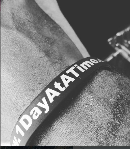 Bateistamaat's tweet photo. Create a positive habit of changing our community 4da better. ~EVENTS ARE HELD EVERY LAST SUNDAY OF THE MONTH~#1DAAT #timelessrecordings https://t.co/hAczBqC0TW
