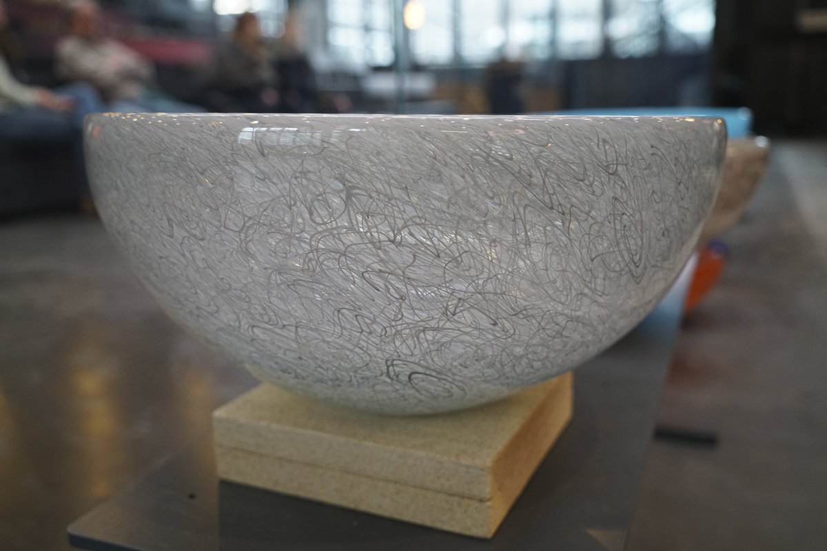 corningmuseum's tweet photo. Guest artists @vetrovero created some of their signature bowls with #murrine patterns this week in the Amphitheater Hot Shop. #CMoG #glass https://t.co/TTMrbEN4GM
