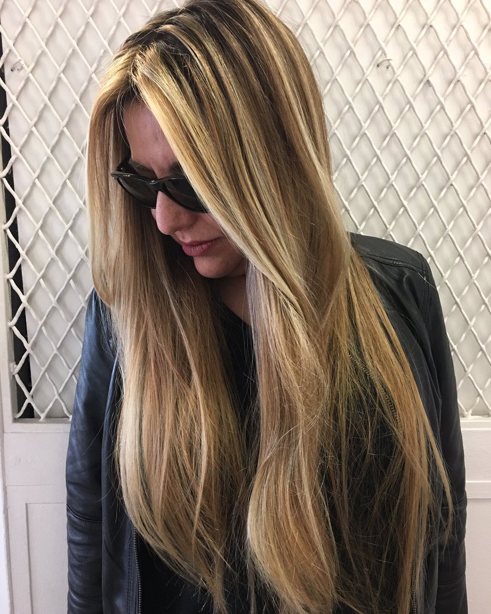 JamesColganUS's tweet photo. Colored and Balayage by #JCUSannie! 
#SFhair  #PotreroHill #UnionSquareSF #JCUs #JamesColganHairSalon #JamesColgan https://t.co/EpugqDG1d8
