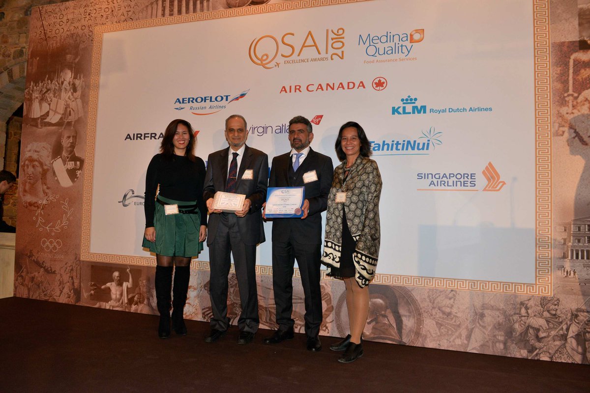 QSAIAwards's tweet photo. Team @Saudi_Airlines @DammamAirport #DMM is the BRONZE #QSAIawards WINNER in EMEA! #airlinefood #aviation #airlinecatering #maketravelbetter https://t.co/dlK6jnmVd4