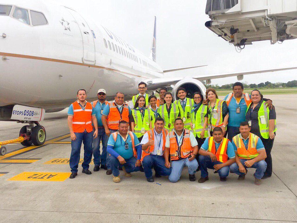 SAP UA Agents with Ramp and Catering Vendor Employees#Working Together!Great Turnaround @weareunited#beingunited