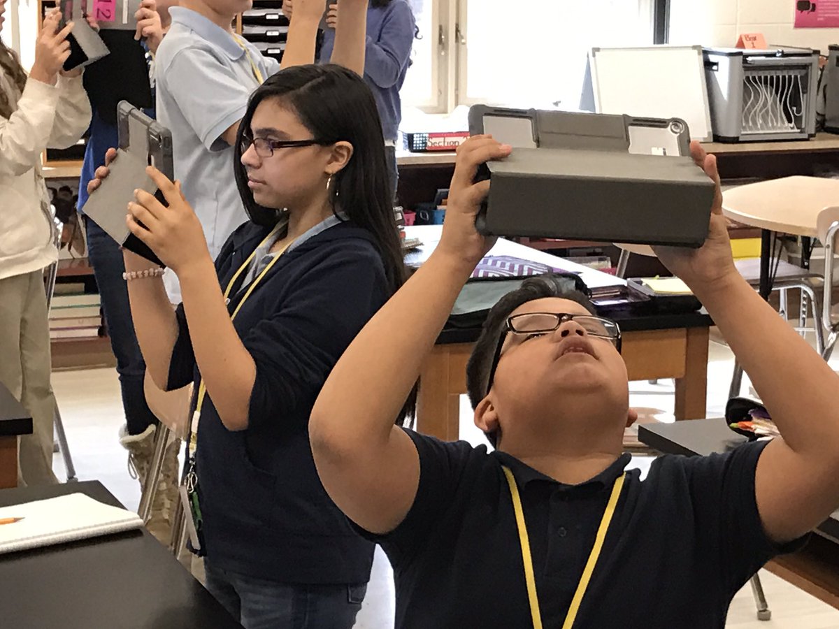 Ashli Scott tweet media