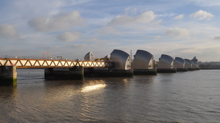 London Walks and Tours You Will Love crwd.fr/2mxT8ur
