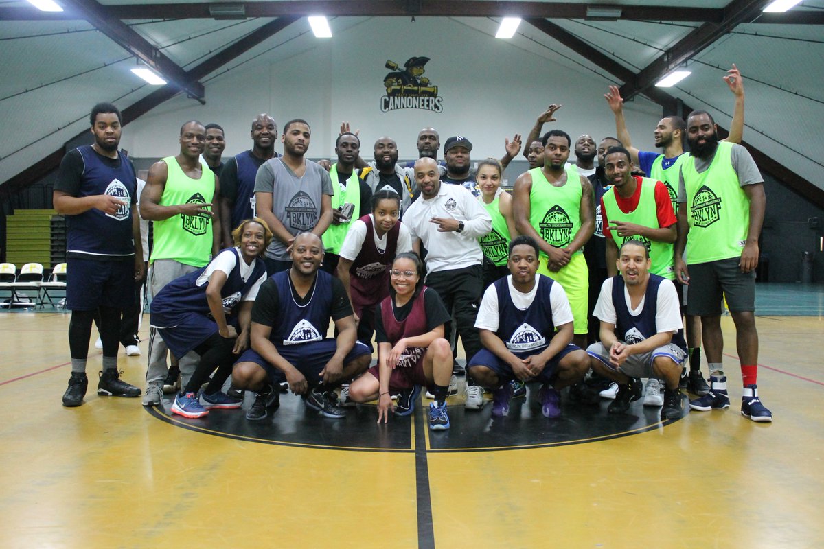 BklynBridgeBall's tweet photo. Coaches VS. Parents ! Who do you think won?!? #weallwegot https://t.co/BRywtY9Xzz