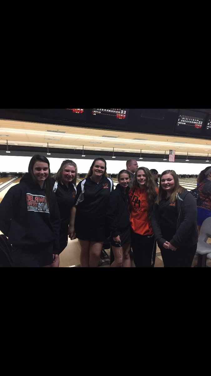 wasielem's tweet photo. Super proud of my team again for advancing all the way to states this year 🎳❤ #statesbound https://t.co/6WUoM8zCDR