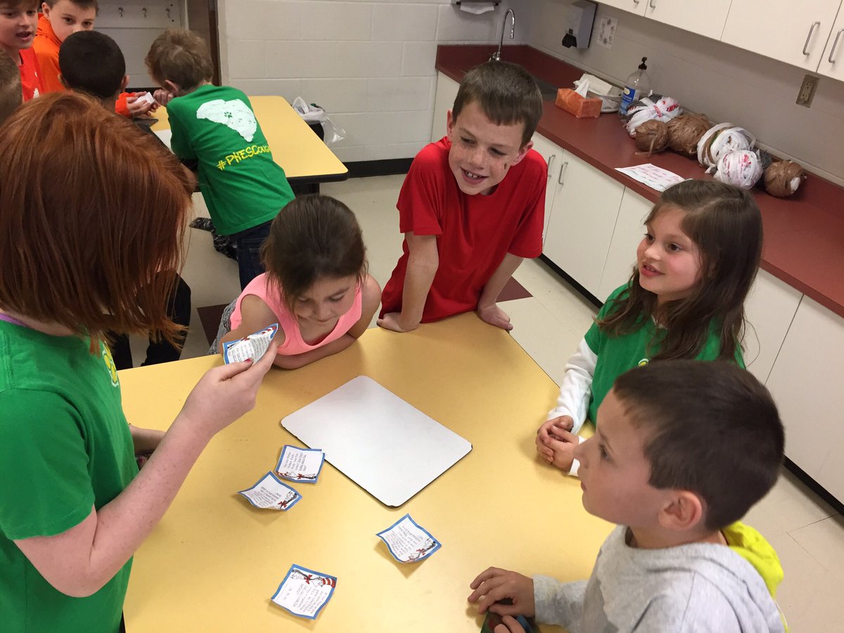 MsCrewsCrew's tweet photo. Wrapping up our Dr. Seuss themed week with a hilarious and challenging math relay, Hop on Pop! #L1reads #L1learns @phescougars https://t.co/rRGrS0WnW9