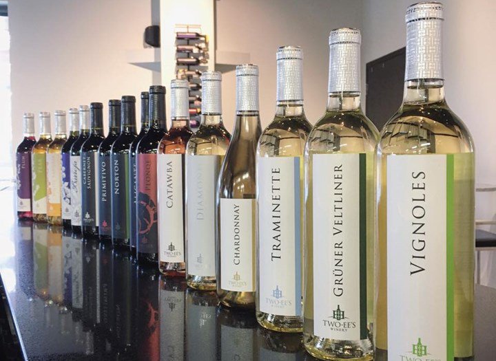 TRIP IDEA: Sip and Zip in <a href="/DoMoreHuntingtn/">Visit Huntington Co</a> bit.ly/2mOLjAr #H2GIndiana #visitindiana