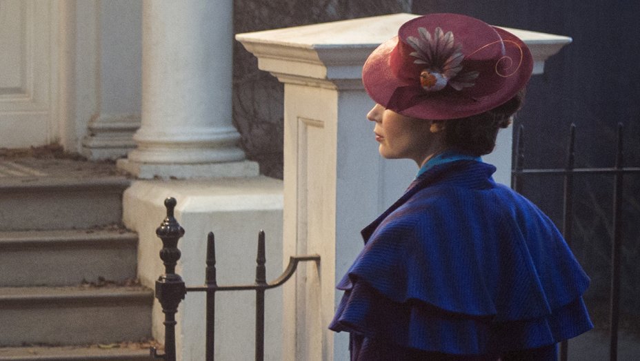 THRmovies's tweet photo. 'Mary Poppins Returns' First Look: Emily Blunt Is Disney's Magical Nanny https://t.co/0LqAPVfQXJ https://t.co/lnlbwULzSO