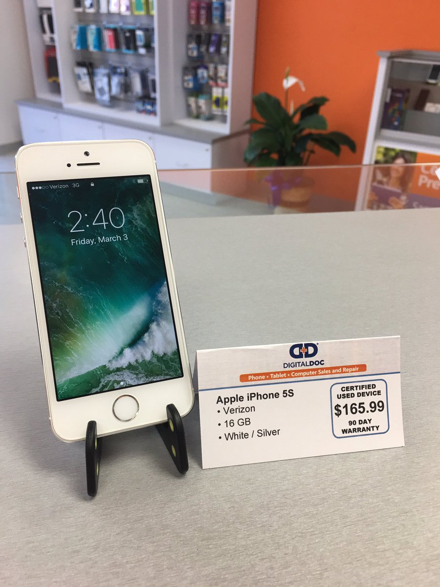 DDChesterfield's tweet photo. Stop by Digital Doc Chesterfield this weekend and check out our preowned devices. #GreatDeals #DigitalDocChesterfield #CellPhones https://t.co/0SXWphwfRK