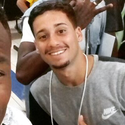 jonnys_11's tweet photo. É sempre bem vindo um sorriso ✨😻 https://t.co/m5MsaoyEqJ