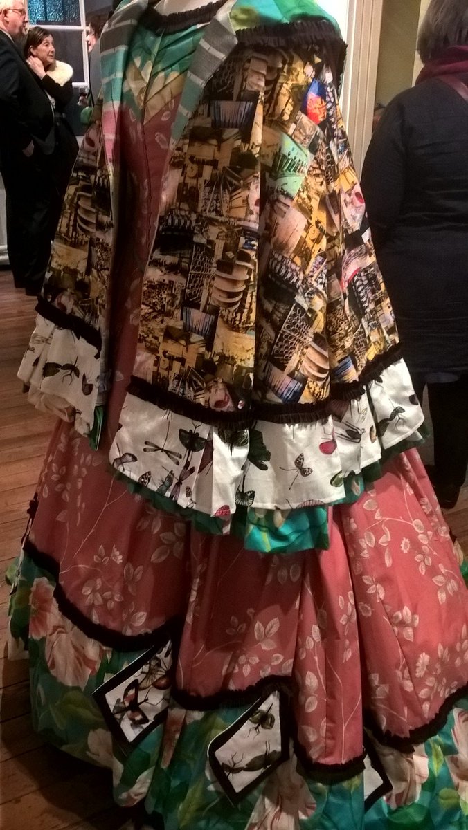 Great evening at launch of Behind the Wall - history of Standfast and Barracks ow.ly/z0Ja309zpsE loved this piece