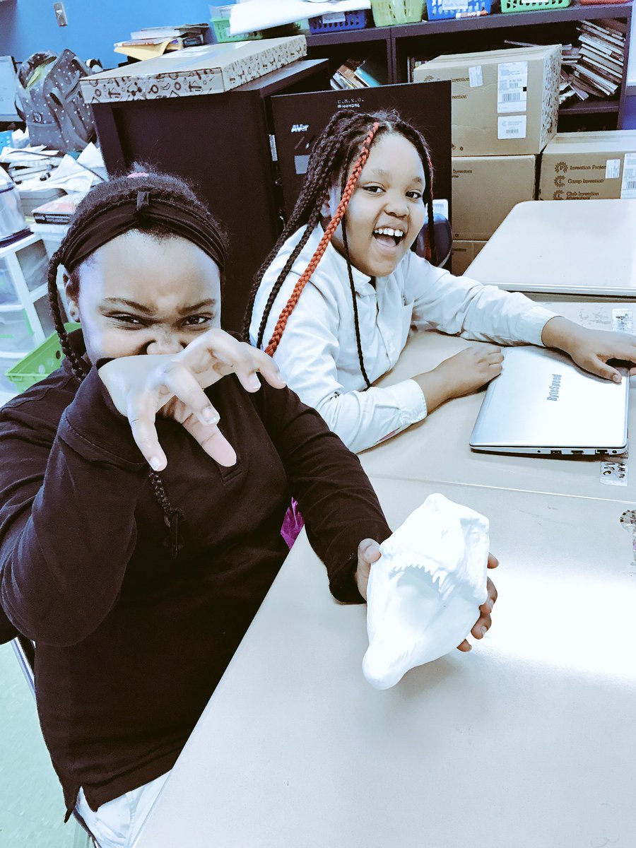 msseigler's tweet photo. Our students built habitat pieces for our pet bearded dragon with @CleMobileFabLab ! Loved it! @DickensTigers #cmsd #STEM @tinkercad https://t.co/j4cAEwgJQY