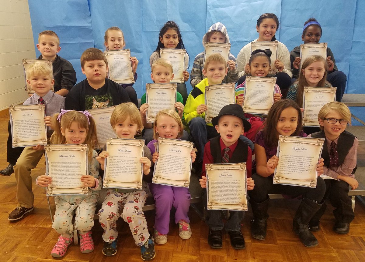 TatetigersVB's tweet photo. Students of the Month!! Congratulations to these great Tate Tigers! You make us proud everyday. https://t.co/n0RkTUVkjX