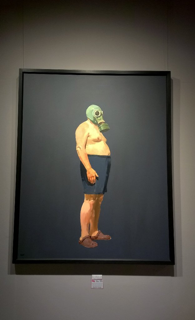VickyHolbrough's tweet photo. #Gasmask #swimmer #figurative #painting @biscuit_factory #SpringBiscuitLaunch #Fridaynight #Newcastle https://t.co/NkMqeHjrYx