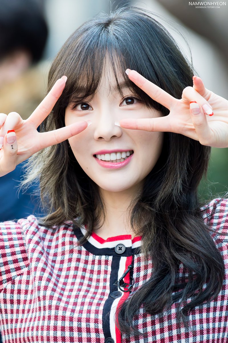 AUMTAENY's tweet photo. ช่วงนี้รู้สึกชีวิตมีชีวิตชีวา เข้าทวิตเตอร์มา ทล.อุดมสมบูรณ์เต็มไปด้วย แทยอน คือแบบดีต่อใจใครก็ชอบบบบบบบ 😍😙💕 https://t.co/ruyg1VDgQ8