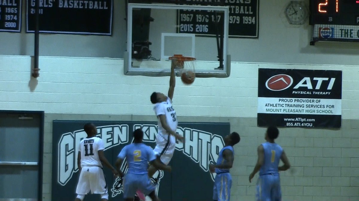 SeanGreeneWDEL's tweet photo. VIDEO HIGHLIGHTS - No. 1 Mount Pleasant 50, No. 17 Cape Henlopen 47. https://t.co/9z4dfHEHL7 #DelHS @mphsknights @CapeSports https://t.co/8mYoUE372u